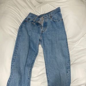 Levi’s 501’s, Medium Wash, Size 25, Length 30